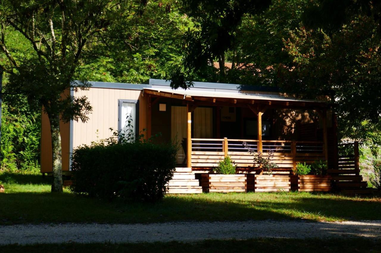 Camping Le Ventadour Meyras Dış mekan fotoğraf