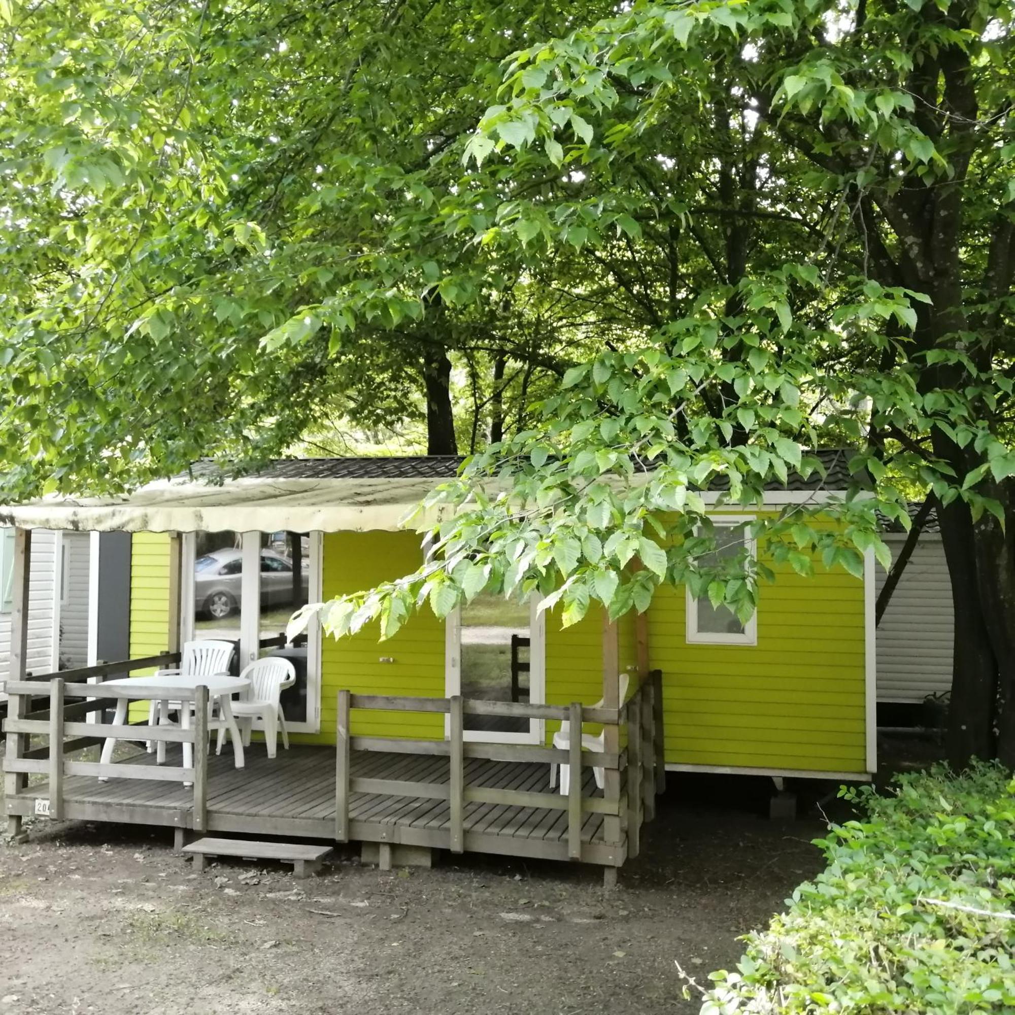 Camping Le Ventadour Meyras Dış mekan fotoğraf