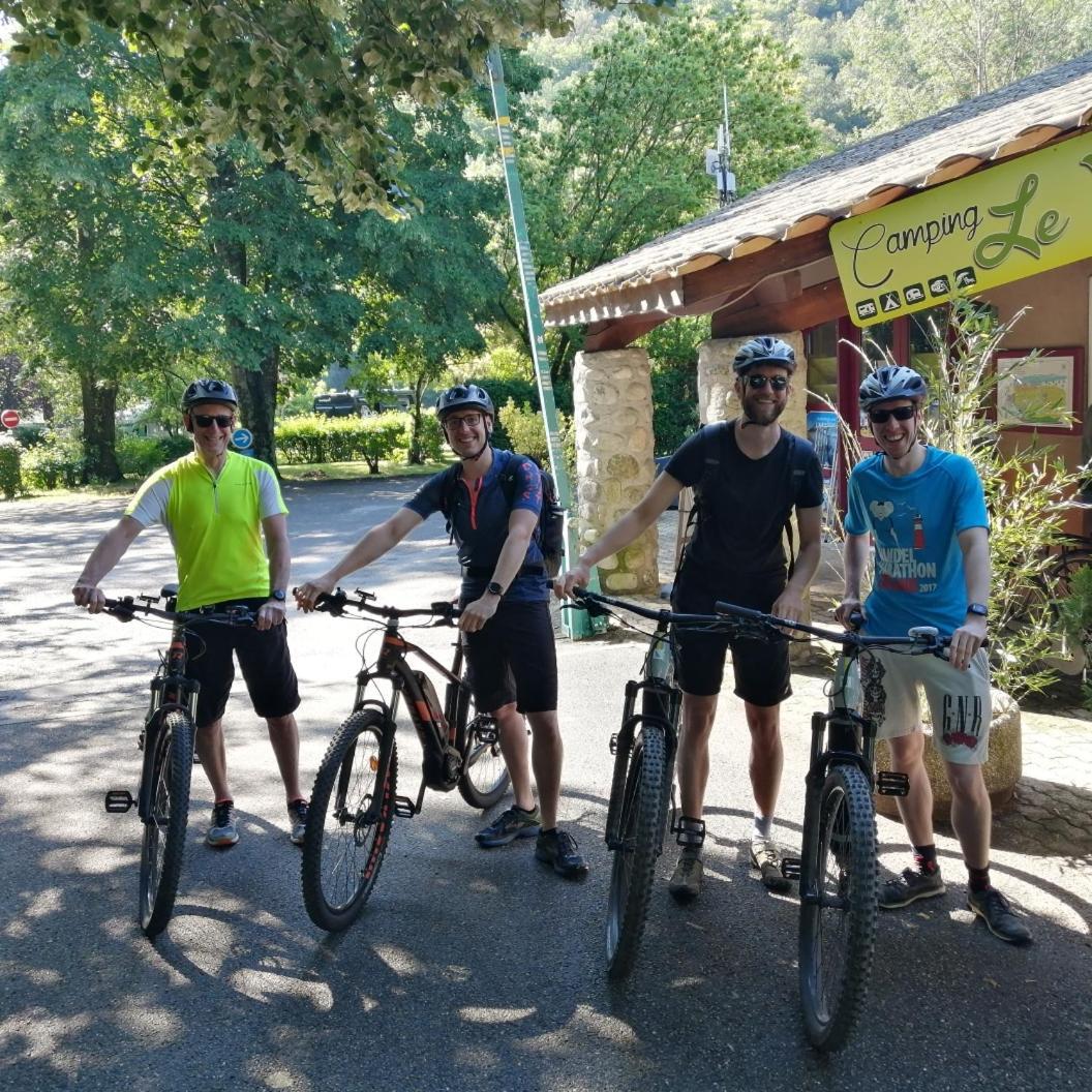 Camping Le Ventadour Meyras Dış mekan fotoğraf