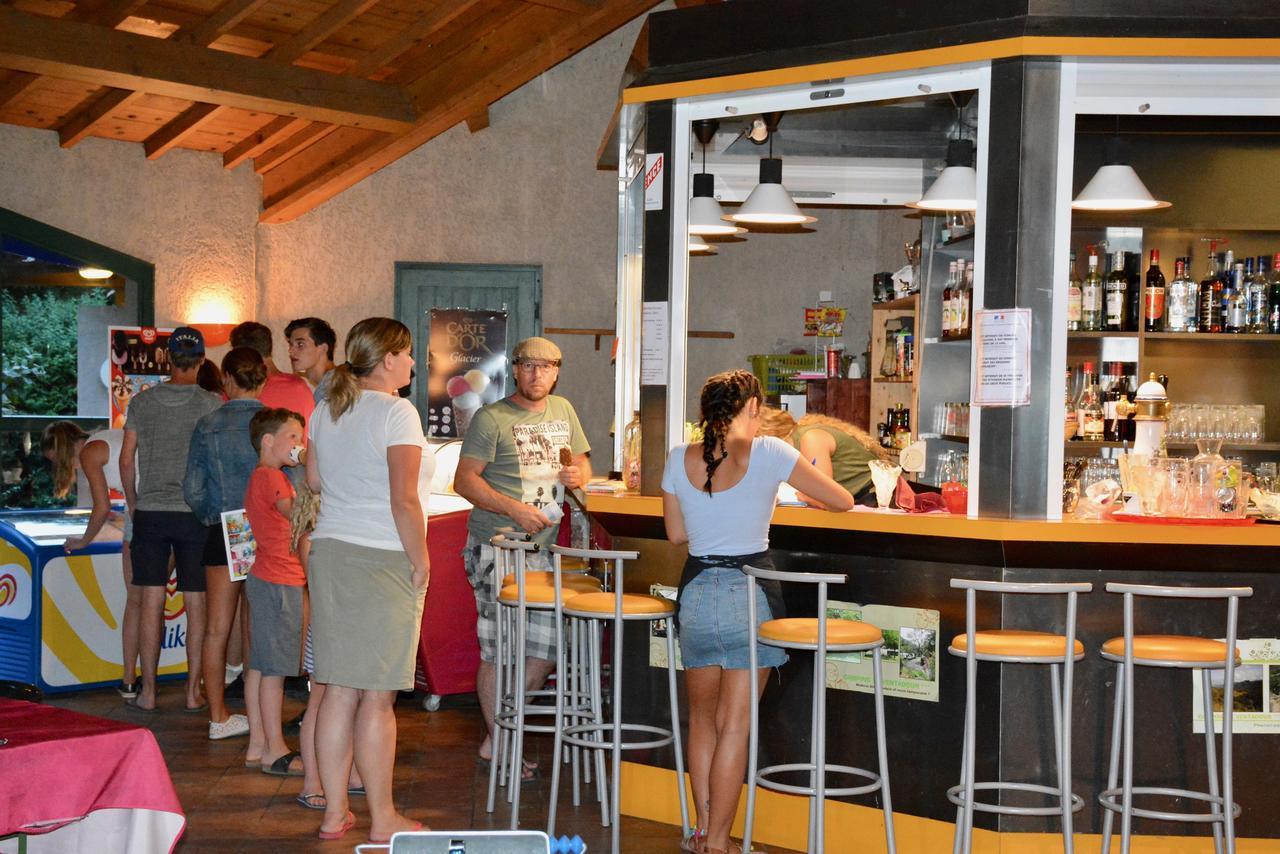 Camping Le Ventadour Meyras Dış mekan fotoğraf