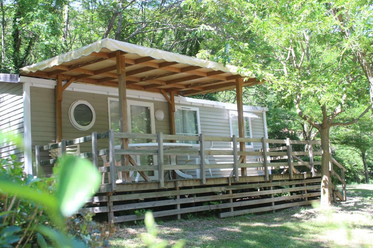 Camping Le Ventadour Meyras Dış mekan fotoğraf